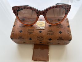 NEU MCM Sonnenbrille mit Etui  Original  (Sommer!)