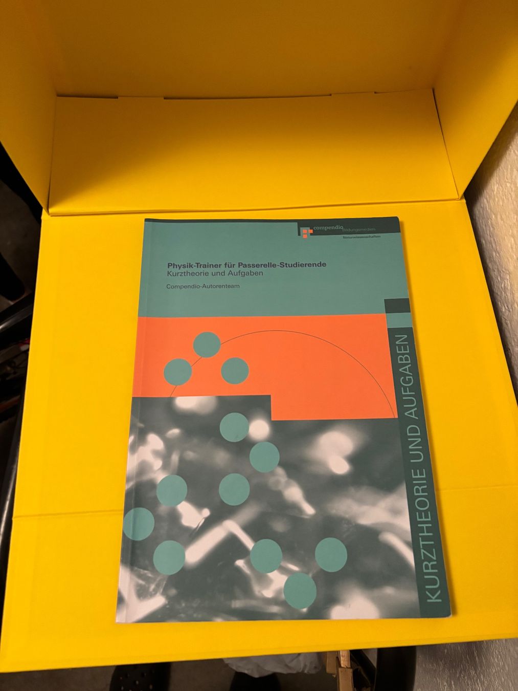 Libri: Physik-Trainer Passsrelle Compendio – Usato da Effretikon venduto da eft_5sdd 5