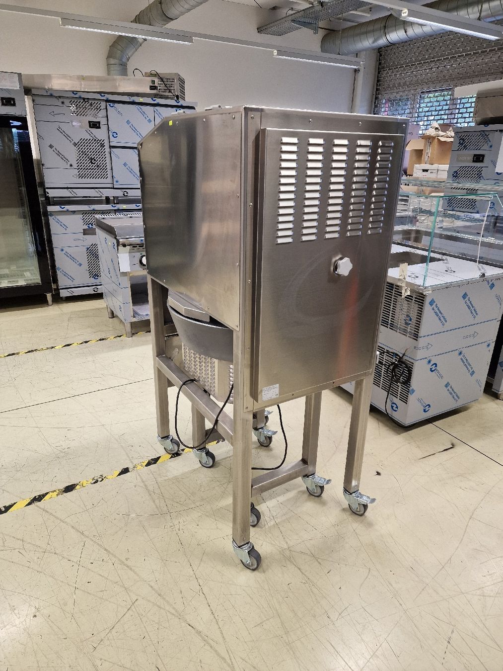 Elettrodomestici da cucina: Gastro Teigportioniert maschine – Usato da Niederwangen BE venduto da HasGastrobedarf 5