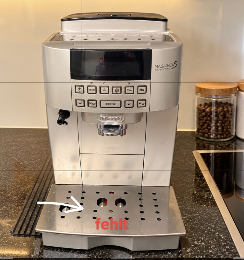 De'Longhi Macchine per caffè & Macchine per espresso: Kaffeevollautomat DeLonghi Magnifica S – Usato da Jona venduto da MarySommer