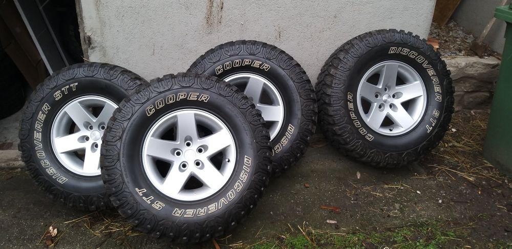 Reifen Jeep Offroad Reifen 305/70 R 16 | Kaufen auf Ricardo