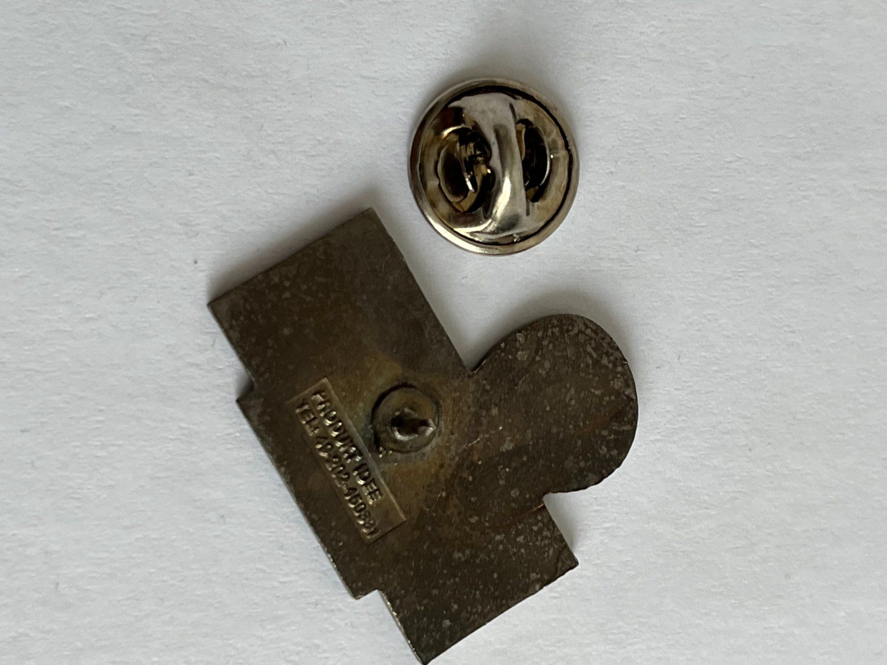 Placchette & Badge: Pin als schöne Deko – Usato da Dietikon venduto da sch_w2tw 1