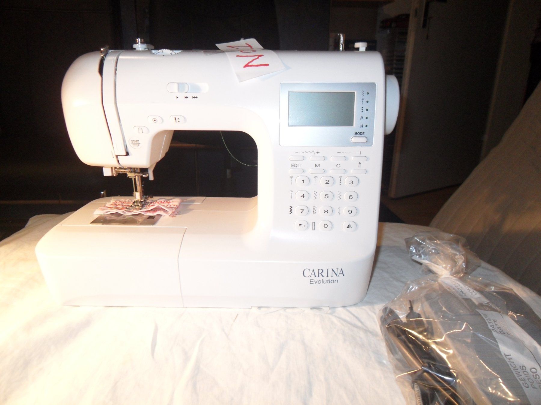 Novamatic Macchine da cucire: Nähmaschine (  No 1)CARINA  EVOLUTION – Usato da Zuchwil venduto da t.rachel 8