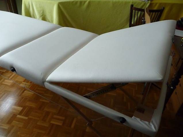 Tavoli: Table de massage pliante – Usato da Renens venduto da coudriers 1