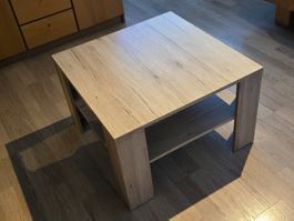 Schöner und neuwertiger Couchtisch