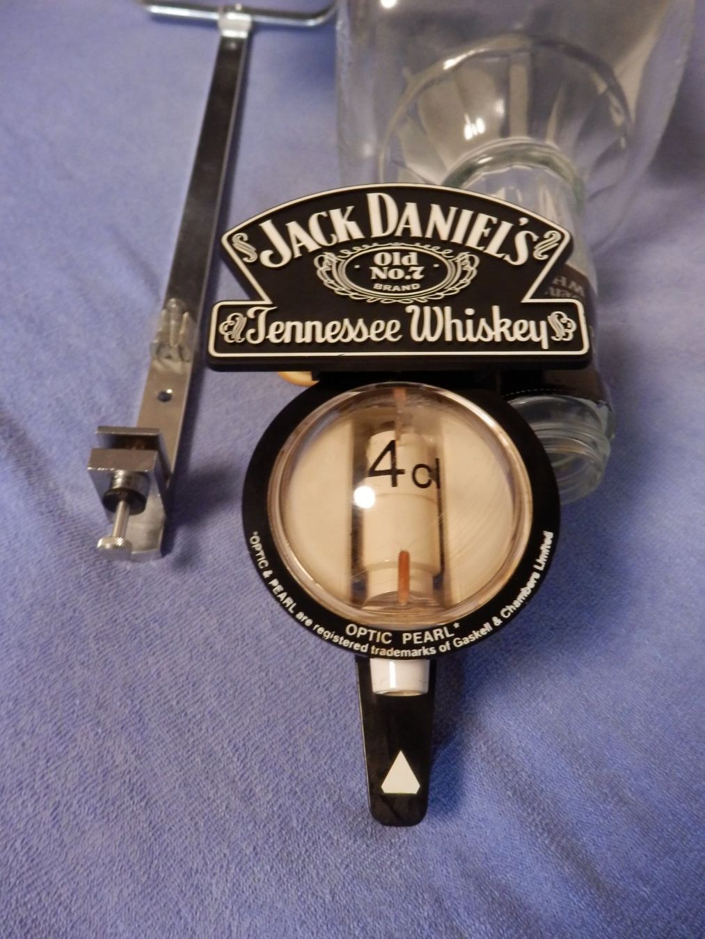 Portabottiglie: Jack Daniel's Flaschenhalter mit Dosierer gebraucht – Usato da Romanshorn venduto da Farc_483 2