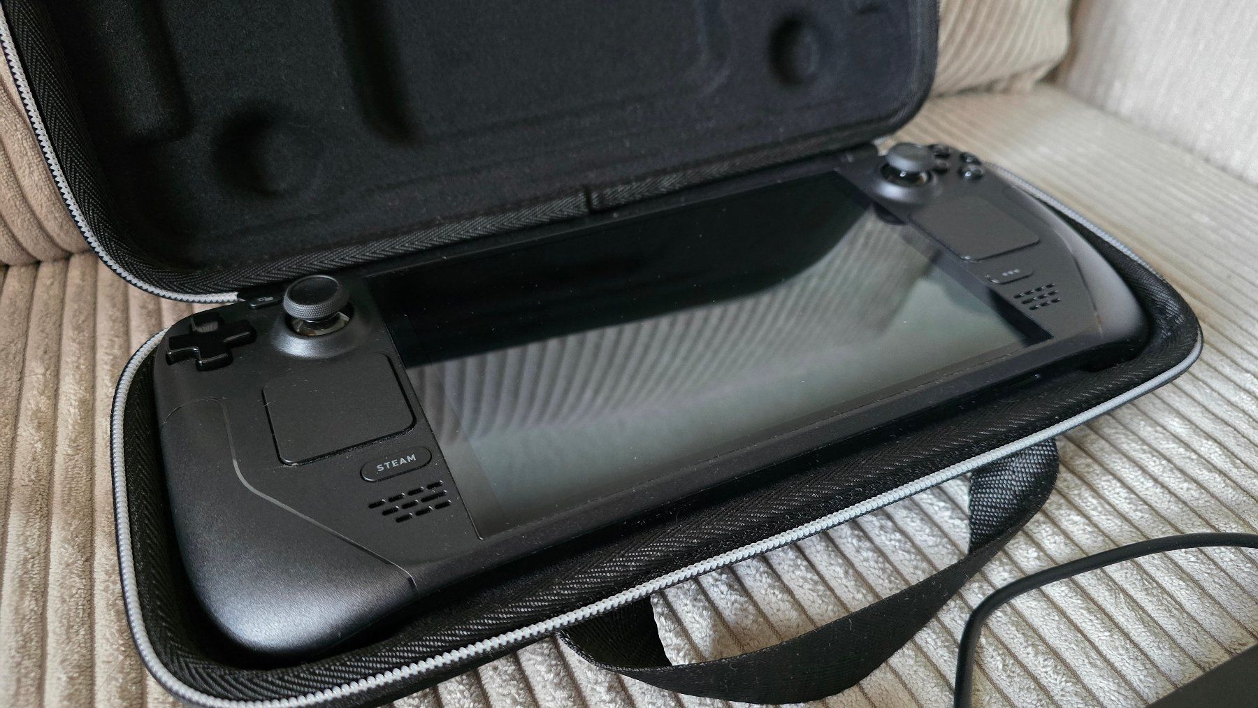 Valve Console: Steam Deck OLED 512GB – Usato da Montezillon venduto da sorceval 1