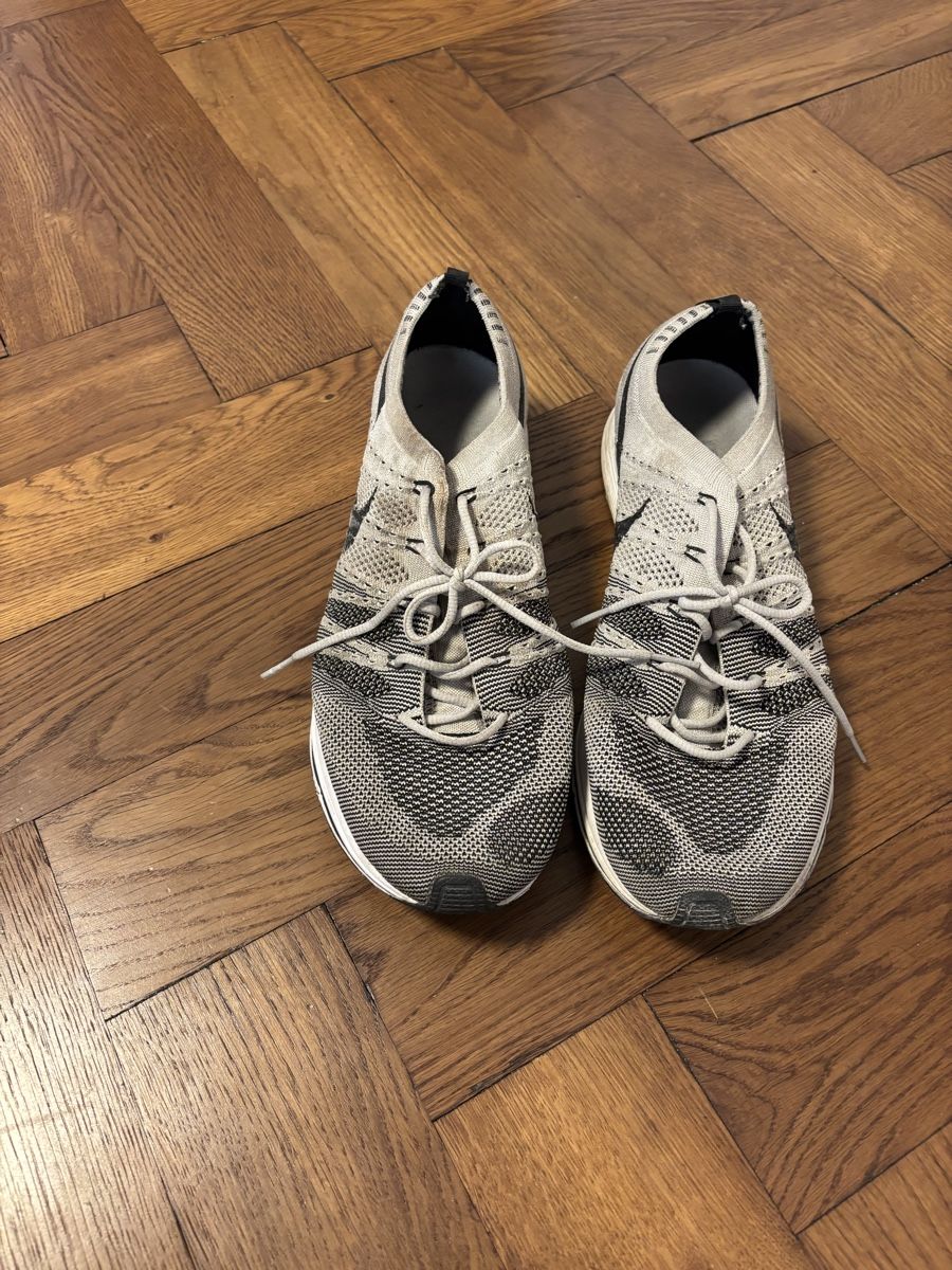Scarpe da uomo: Nike Schuhe – Usato da Zürich venduto da ani_gmc7 1