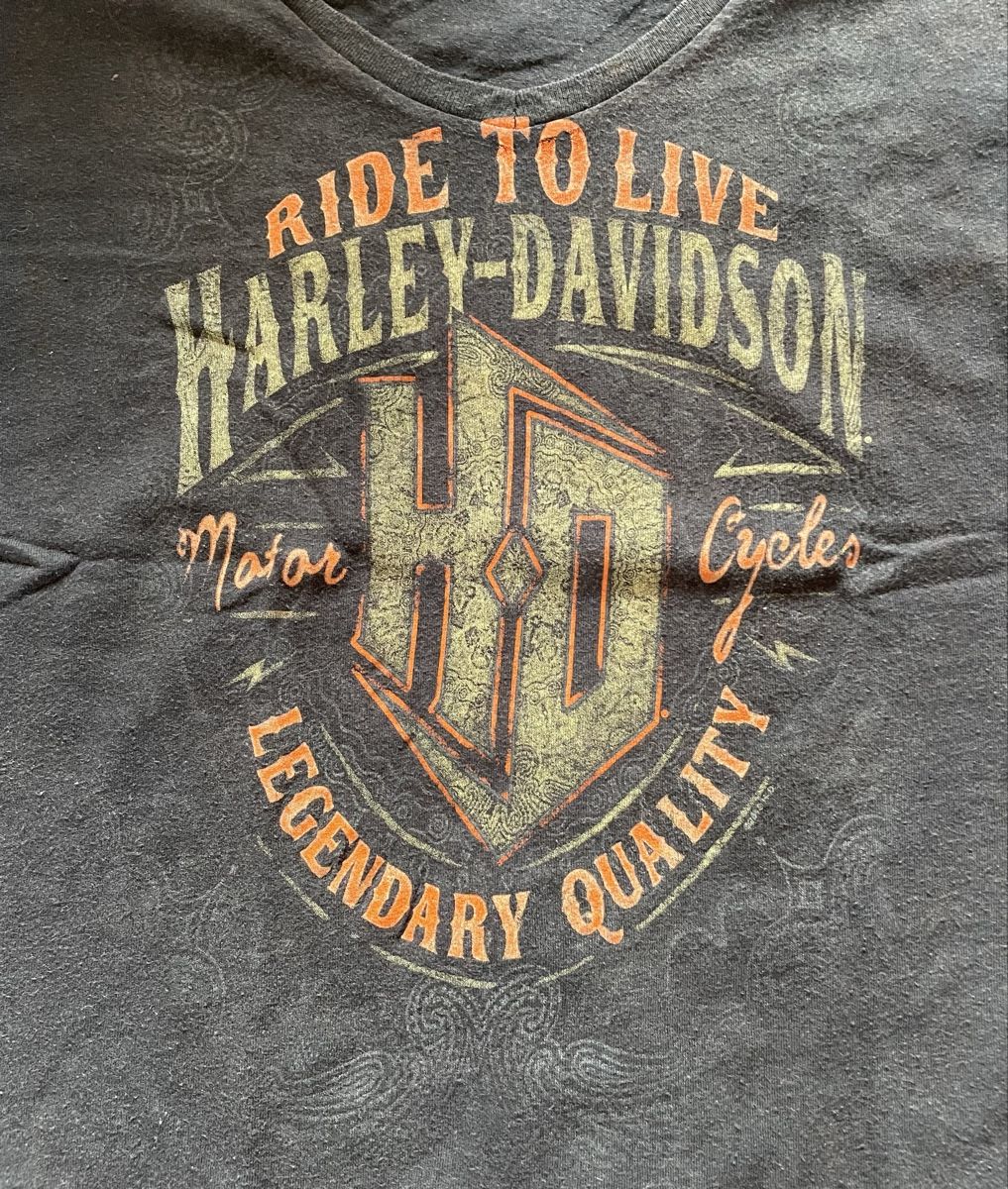 Harley-Davidson T-shirt: Harley Davidson M – Usato da Schlatt TG venduto da bear681 1
