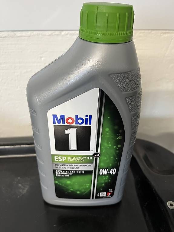Oli & Additivi: Mobil 1 0W40 Motoröl – Usato da Triesenberg venduto da Kiruna18