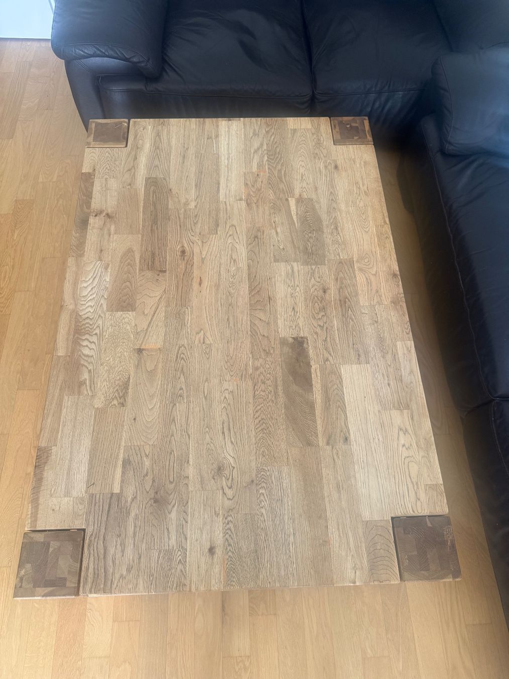 Tables: massiver Couchtisch – D'occasion à Niederscherli par ija_y67c 3