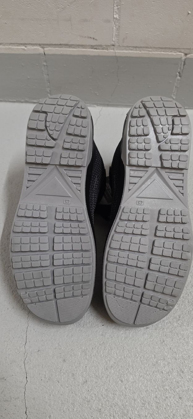 Scarpe da uomo: Arbeitsschuhe Aimont – Nuovo (secondo la descrizione) da Alpnach Dorf venduto da Maksim777 3