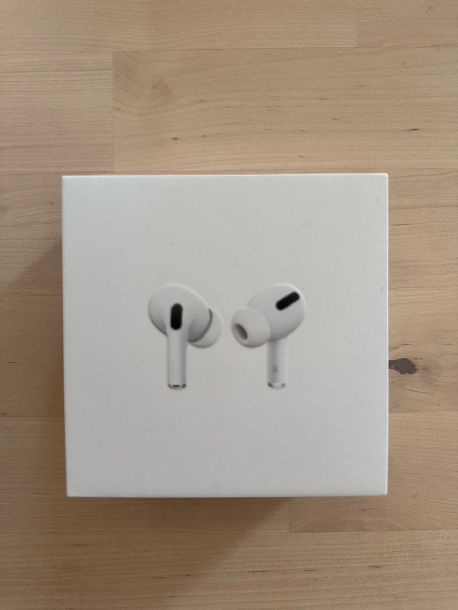 Apple Kopfhörer: AirPods Pro 2nd Gen Case – Neu (gemäss Beschreibung) aus Zürich von ale_5f2y