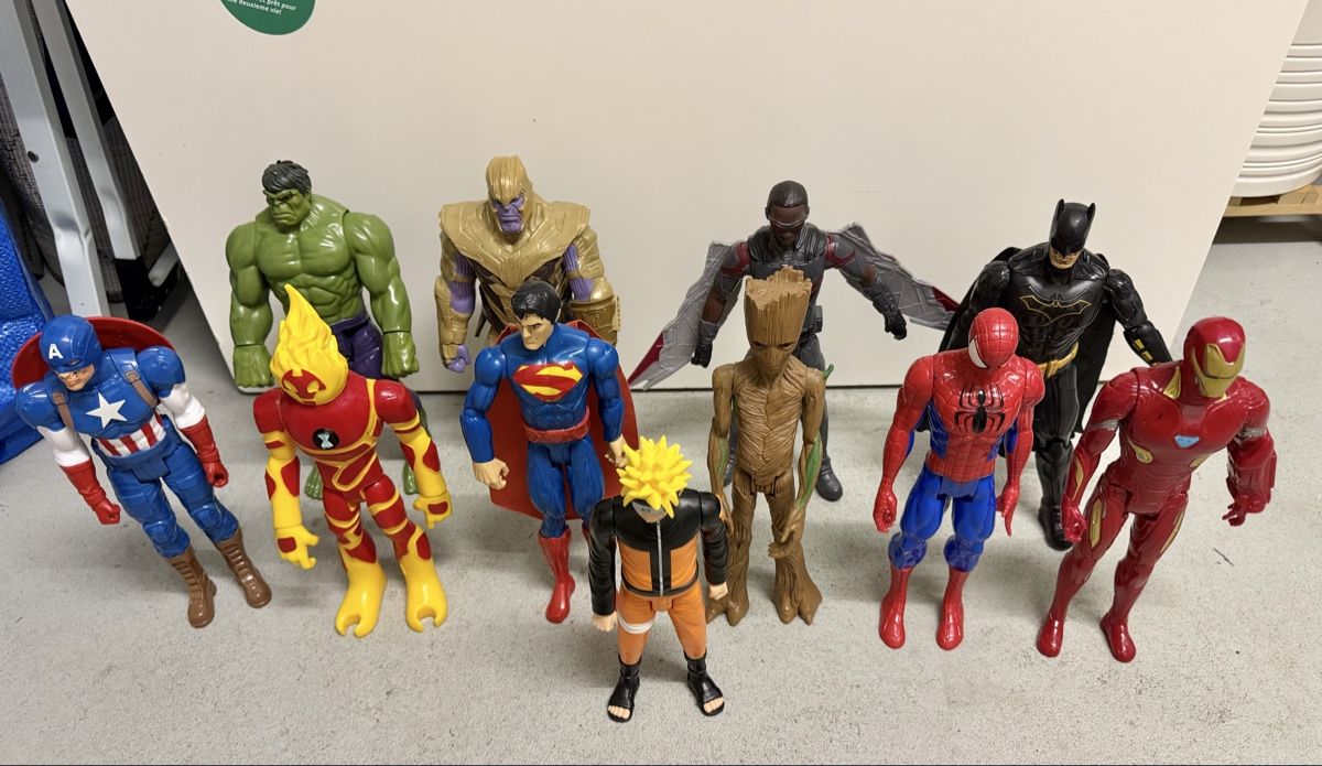 Marvel Jouets: 11 Marvel-Actionfiguren – D'occasion à Niederwangen BE par KBL85 3