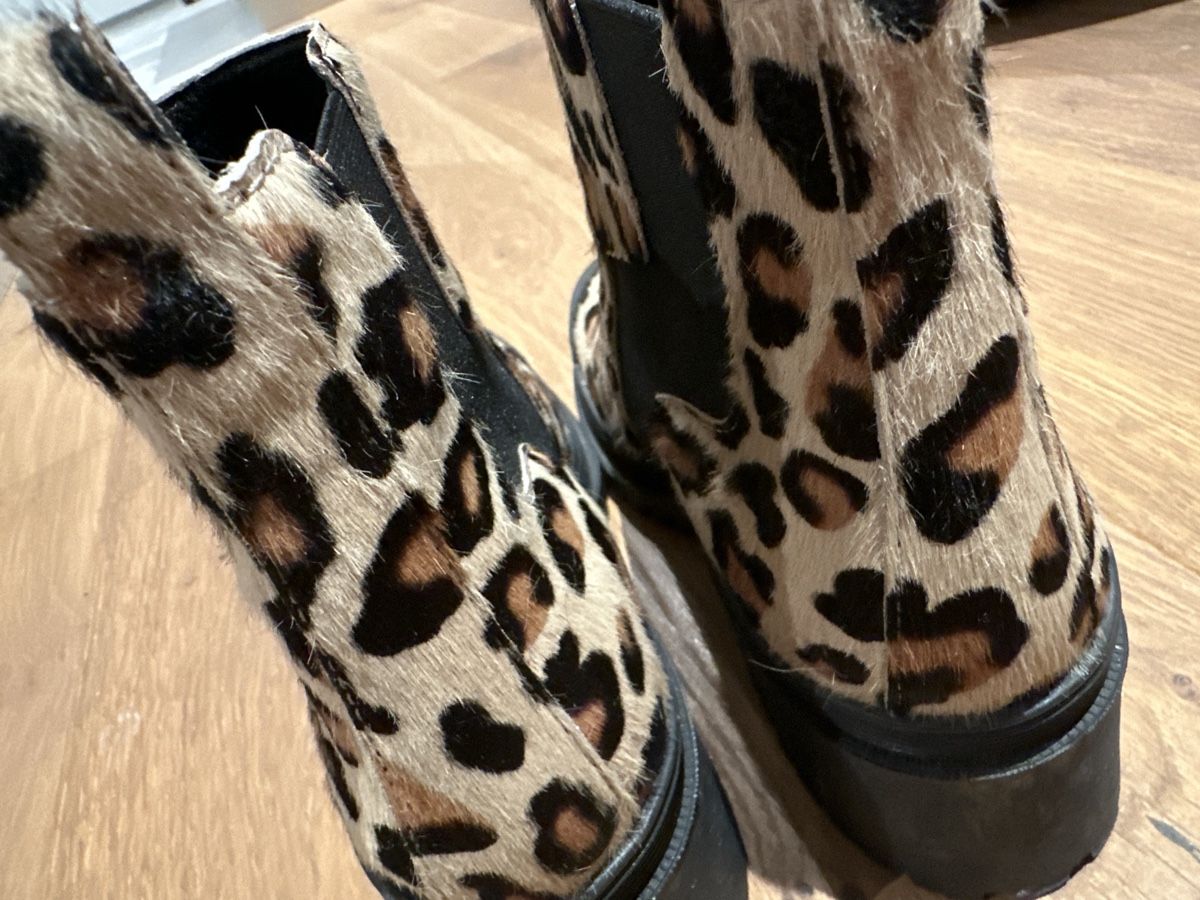 Scarpe da uomo: Trendy Leopard Boots Gr. 39 – Nuovo (secondo la descrizione) da Liestal venduto da ell_6xc7 3
