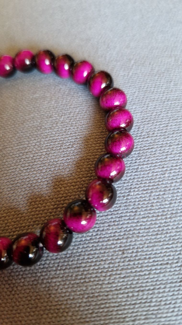 Bracciali & Braccialetti: Armband purpur Steine,Elastik, neuwertig – Nuovo (secondo la descrizione) da Oberengstringen venduto da Sheera7 1