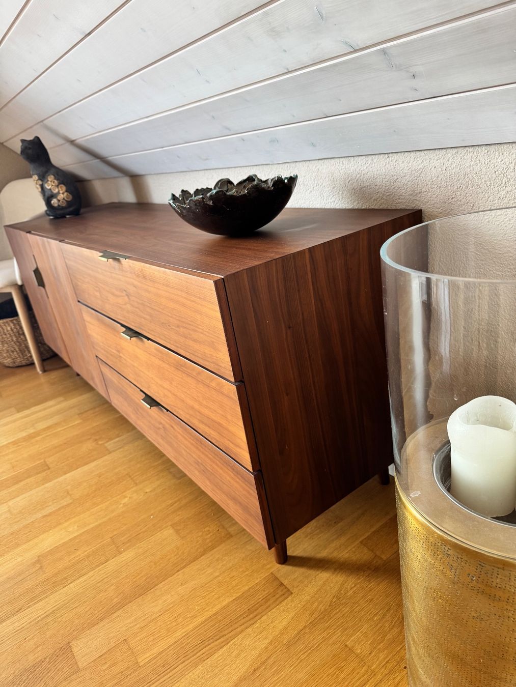 Cassettiere: Sideboard Holz dunkel mit Schubladen gebraucht – Usato da Hombrechtikon venduto da Sonne127 1