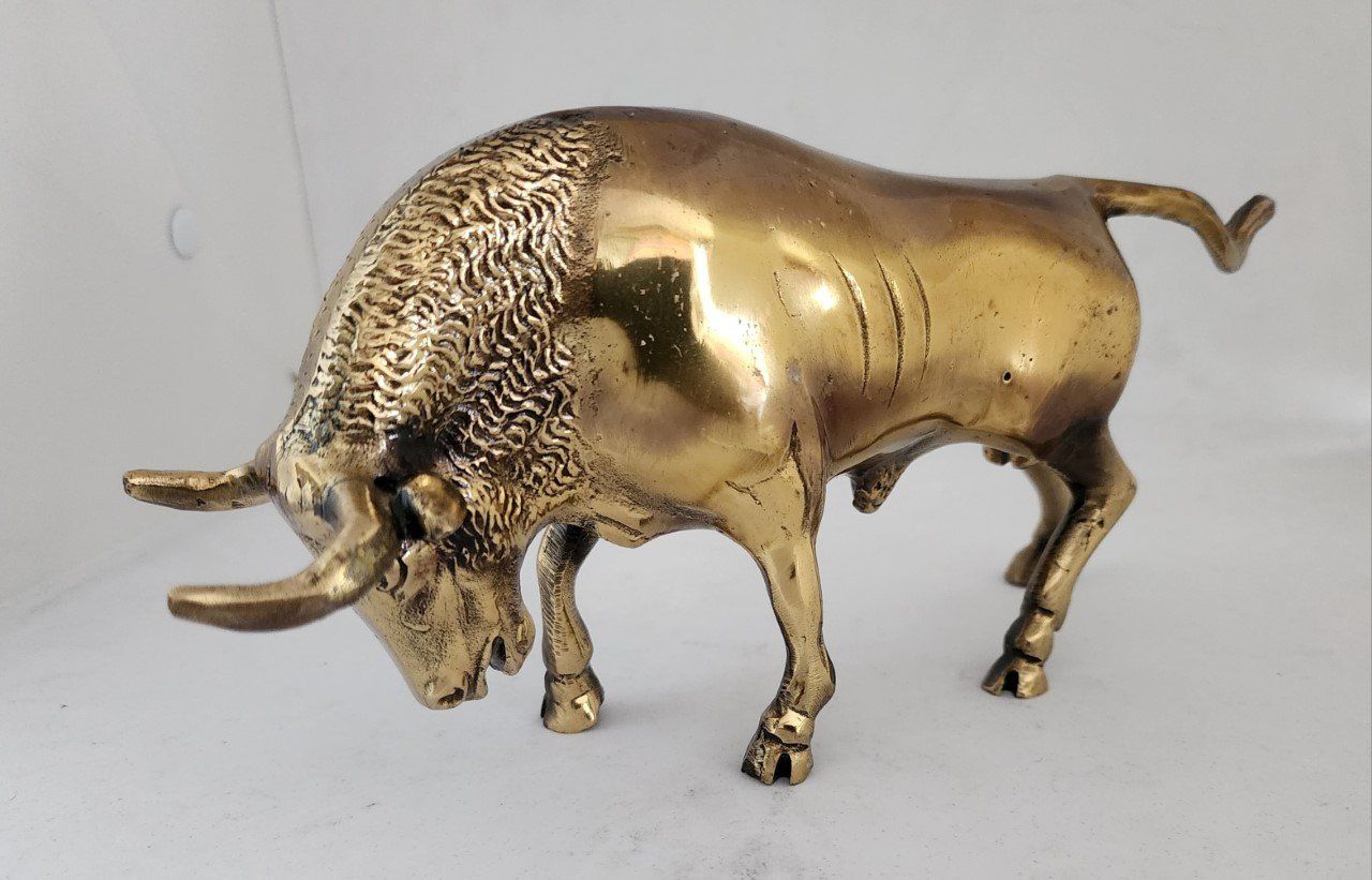 Statuette: Grosse wunderschöne Bronze Stier Figur, Neu!! – Nuovo (secondo la descrizione) da Lima- Peru venduto da Alpaka-Haus