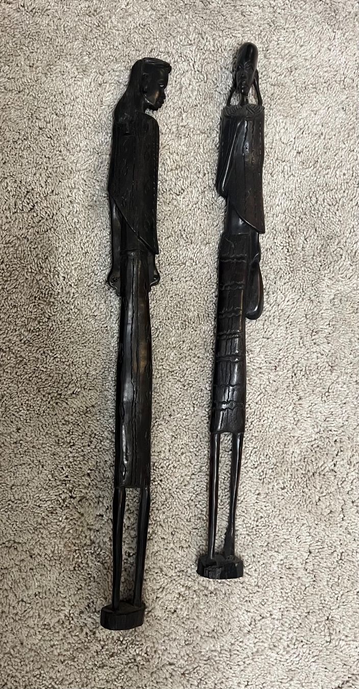 Statuette: 2er Set Afrikanische Figuren, geschnitz – Usato da Muri AG venduto da Schimpi27
