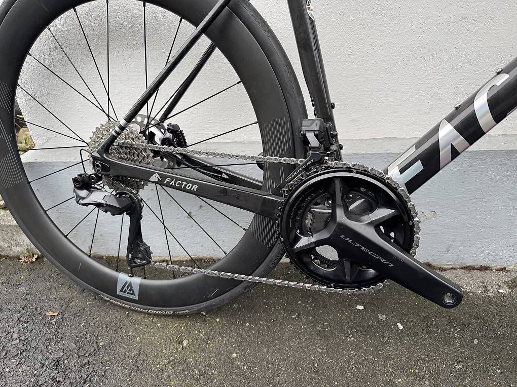 Factor Bikes Vélos: Factor O2 VAM 52 – D'occasion à Baar par Gromi 2
