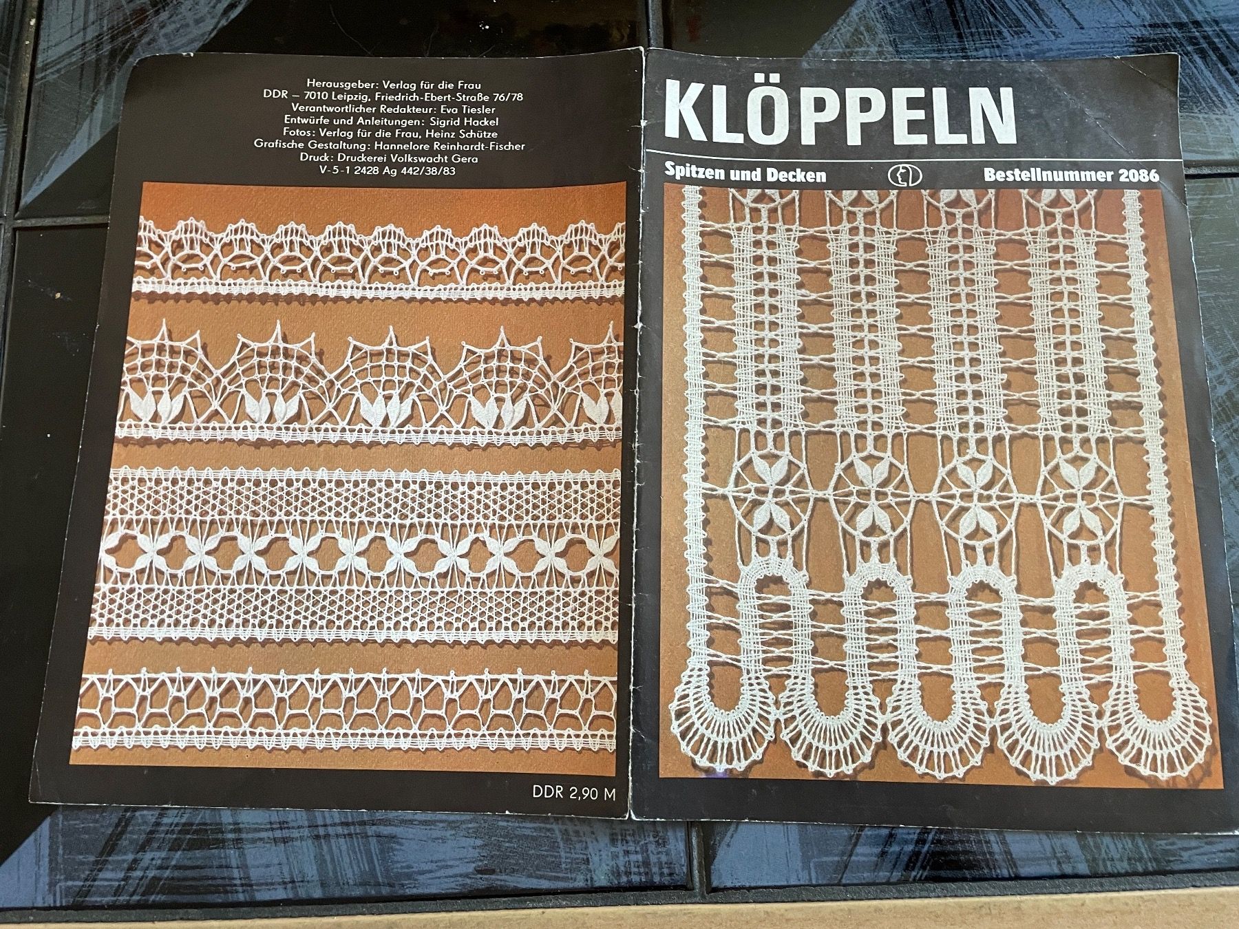 Libri: Klöppeln spitzen und Deckchen Klöppel Schrift Brief 2 – Usato da Buchs SG venduto da Billikatze5 3
