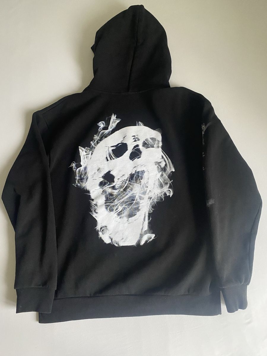 Maglioni & Felpe: Revenge Hoodie – Usato da Zürich venduto da micha_mm 1