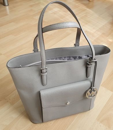 Michael Kors Tasche grau