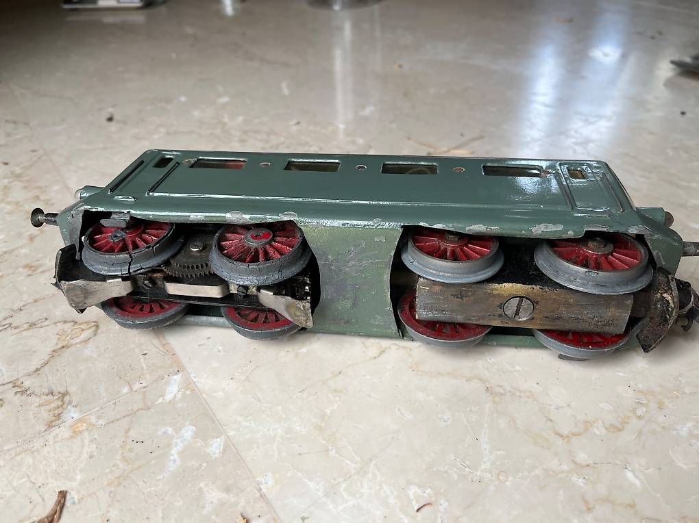 Modellini di ferrovie: Alte Lokomotive – Usato da Buchrain venduto da Forri75 1