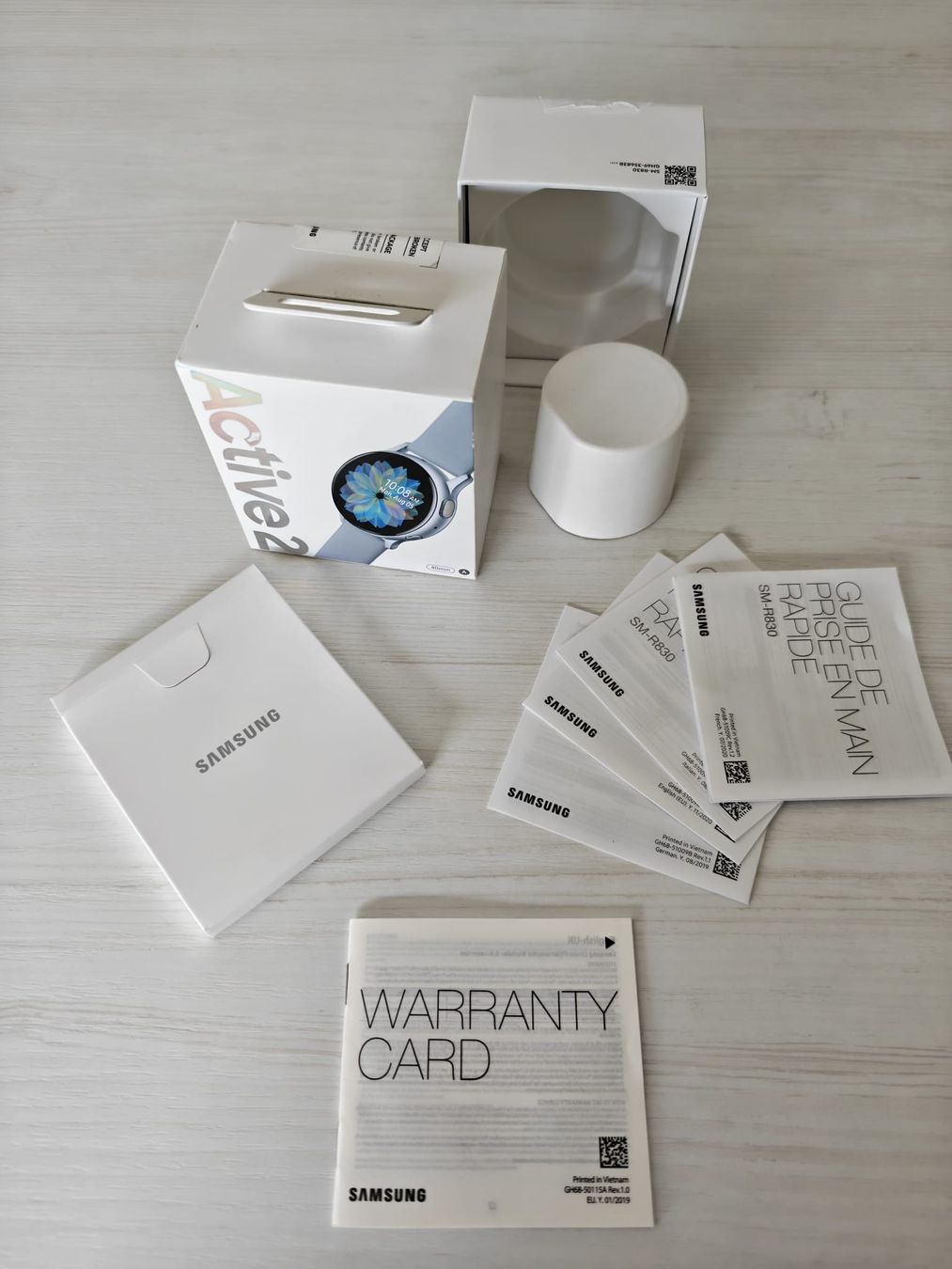 Samsung Smartwatch: Samsung Galaxy Watch Active2 grau – D'occasion à Prilly par Sdeca 1