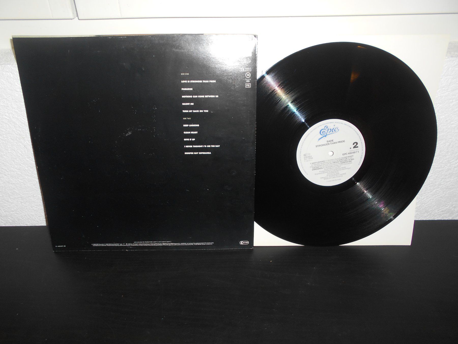 Dischi in vinile: Sade – Stronger Than Pride / 1988 – Usato da Aarberg venduto da witchhunter01 1