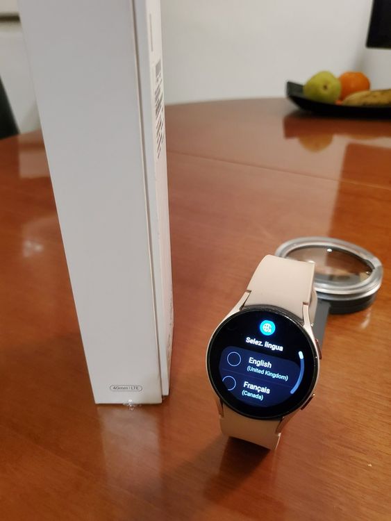 Samsung GALAXY WATCH4 LTE (eSIM) 40mm rose Smartwatch Kaufen auf Ricardo