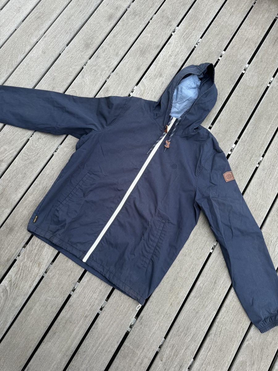 Giacche: Element - lightweight jacket – Usato da La Chaux-de-Fonds venduto da slishwardrobe 1