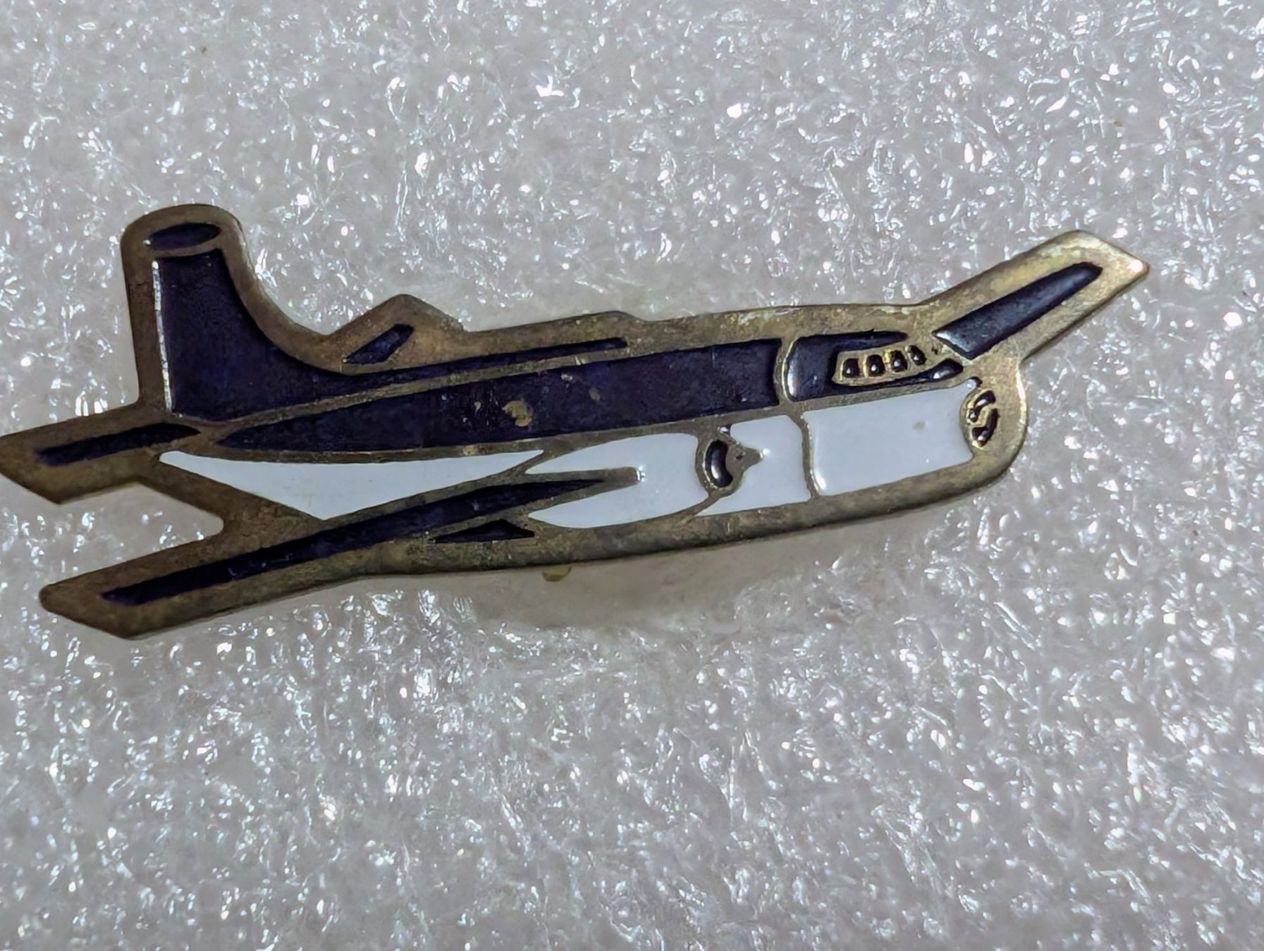 Placchette & Badge: Ansteckpin 251: Flugzeug – Usato da Oppligen venduto da Pin-Fall-Shop