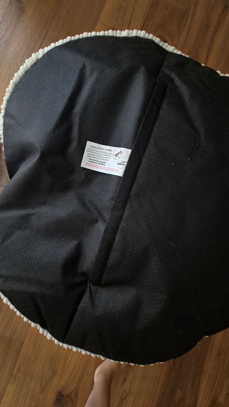 Lounge Pug Fauteuils: Sitzsack Loungepug mit Sitzhocker – Neuf (Voir description) à Chur par phr_h77q 5