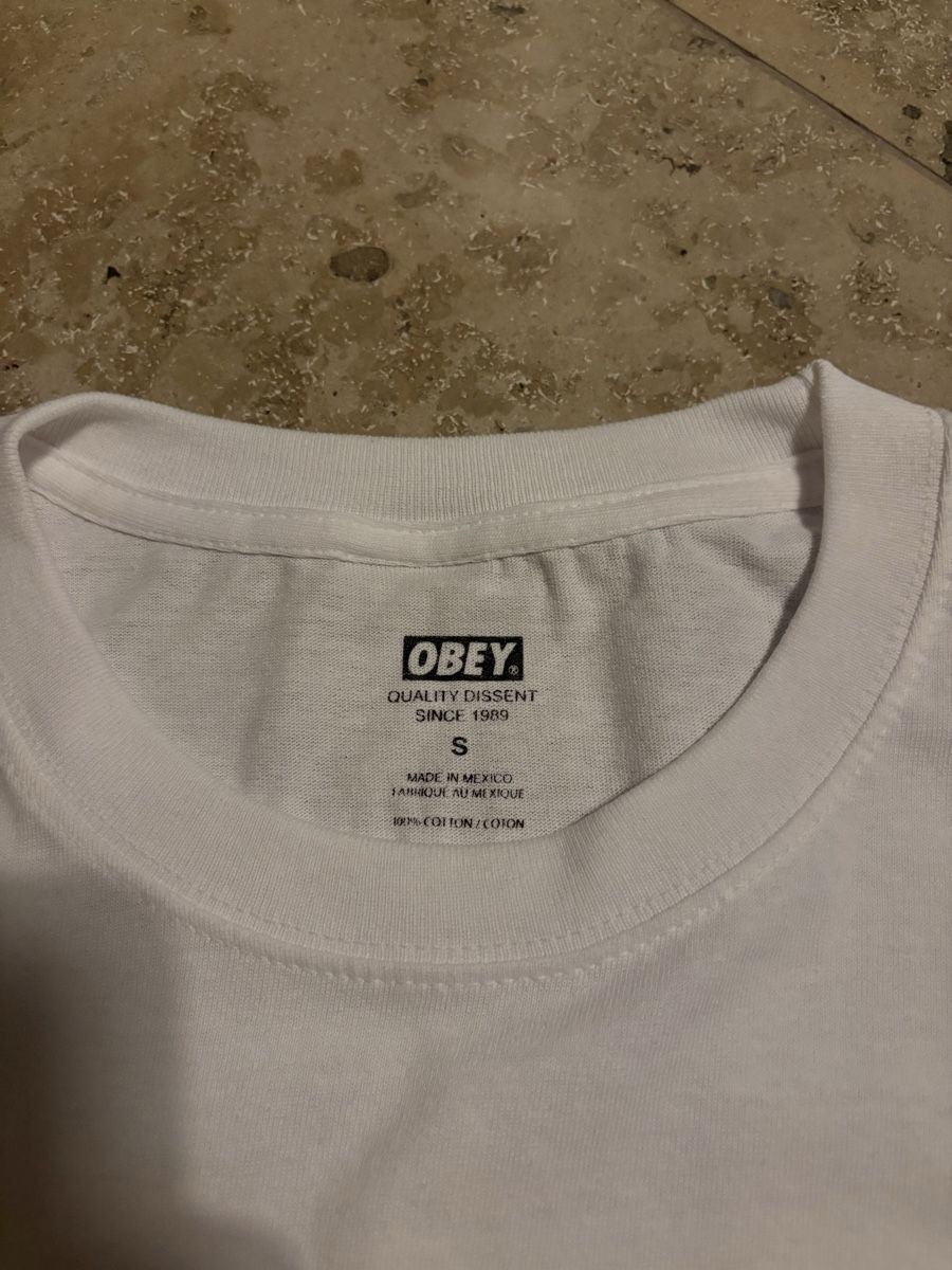 Obey T-shirt: Obey Tshirt  – Nuovo e nell'imballaggio originale da Zürich venduto da zuerich.a 1