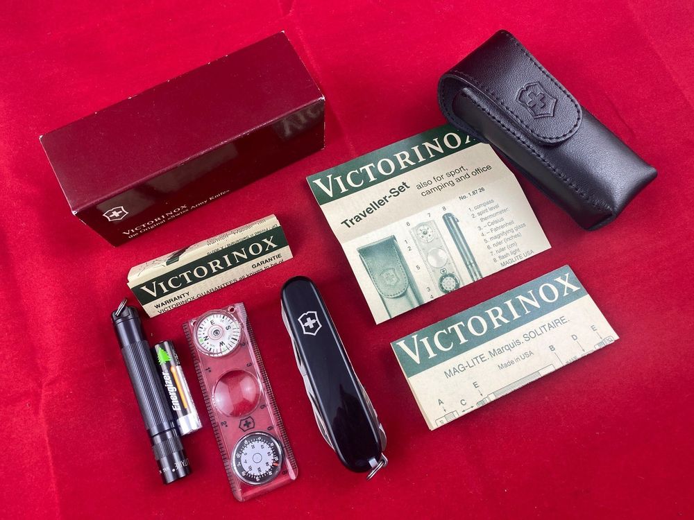 Victorinox best sale traveller set