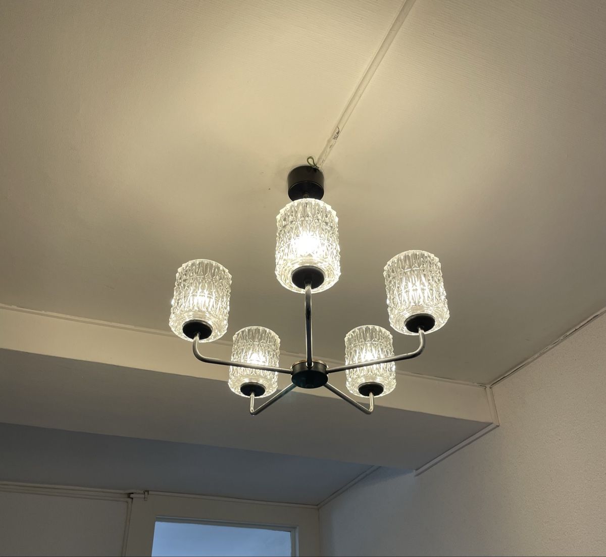 Lampadari & plafoniere: Lustre plafonnier 5 branches mid-century – Usato da Lausanne venduto da Heinic 2