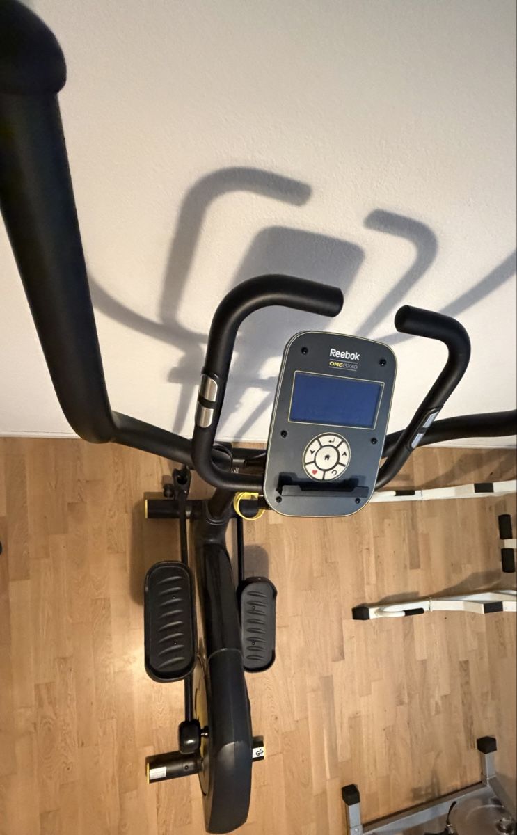 Hometrainer: Reebok one GX40, Crosstrainer, Stepper – Gebraucht aus Bütschwil von jon_jz72 3