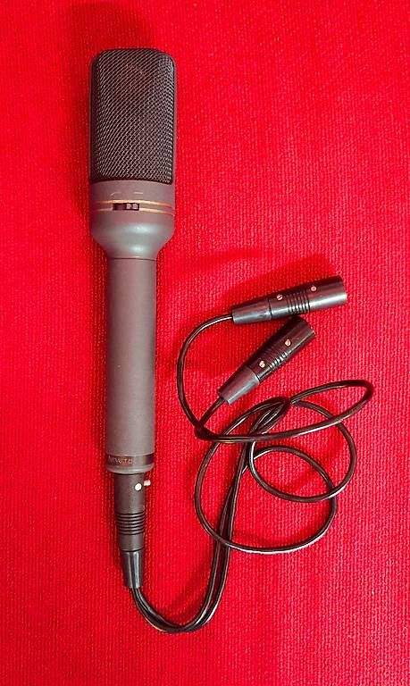 Mikrofone: Nevaton MC-48  seltenes Stereo Studio-Mikrofon – Gebraucht aus Zürich von Dan_Suter