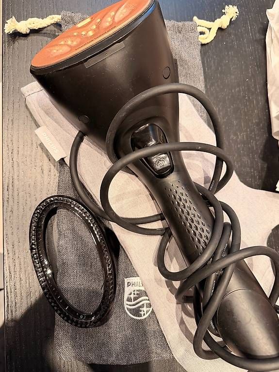 Ferri da stiro: PHILIPS  Steam&Go Plus - Dampfglätter – Usato da Zürich venduto da aaaalex_13 1