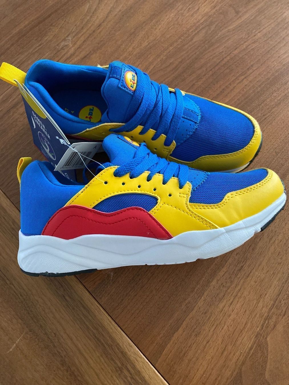Scarpe da donna: LIDL Damen-Sneaker NEU Grösse 37 – Nuovo e nell'imballaggio originale da Schwyz venduto da Trofana 1