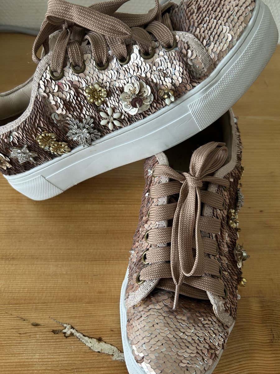 Scarpe da donna: Baskets strass 37 – Usato da Ecublens VD venduto da mirandagirl