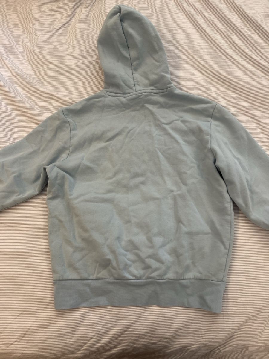 Lacoste Pullover & Sweatshirts: Sweatshirt Lacoste bleu clair taille M – Gebraucht aus Troinex von bor_r92l