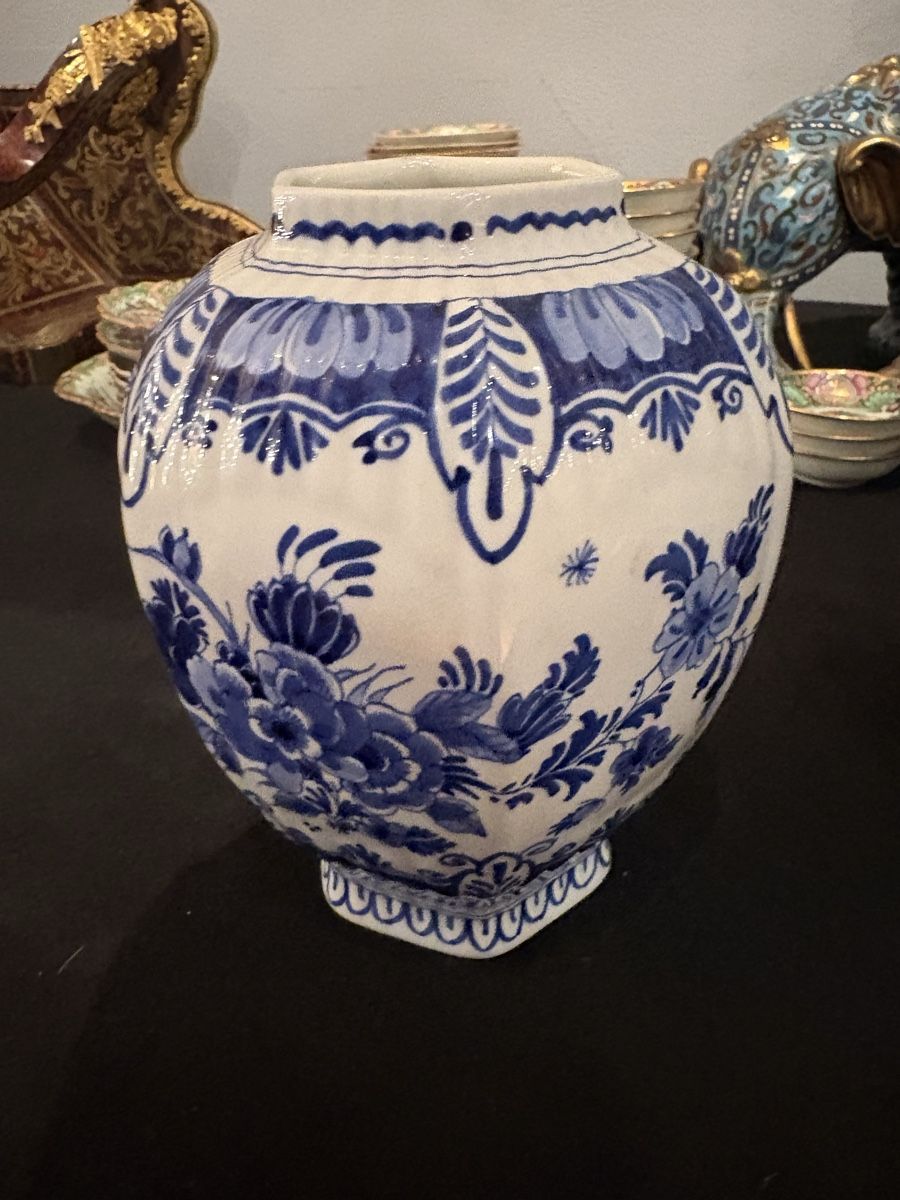 Vasi & Recipienti: Keramikvase Delft Blau, Handbemalt – Nuovo (secondo la descrizione) da Gündisau venduto da Gregory-dean 1