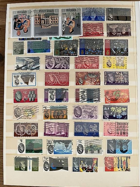 Tutti i francobolli: Briefmarkensammlungen – Usato da Lausen venduto da ragde01 3
