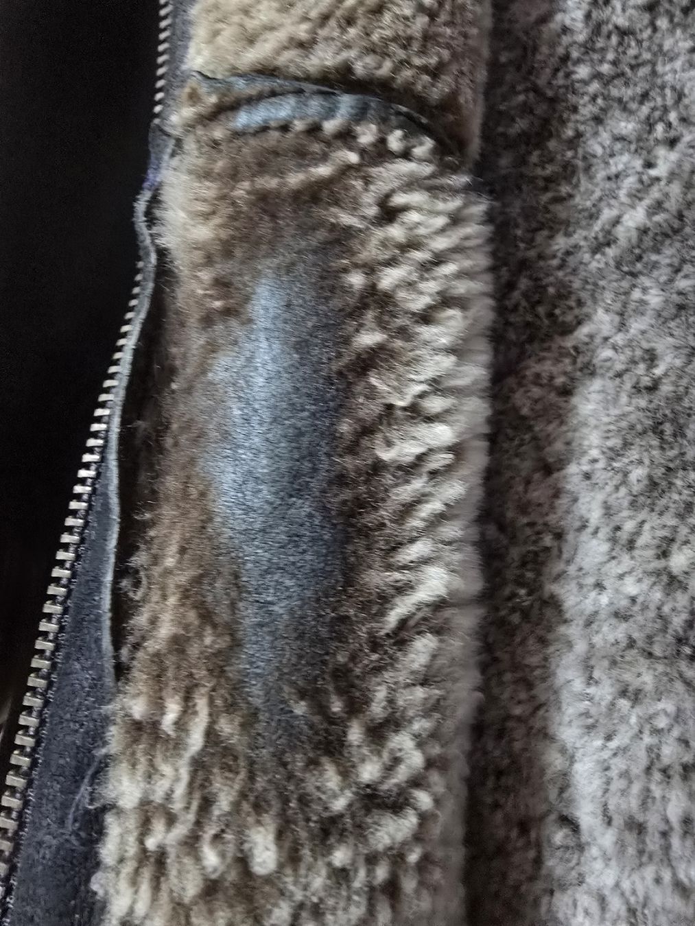 Jacken: Lederjacke aus echtem Shearling-Leder, sehr warm! Lamm – Gebraucht aus Baden von swiss-alps 3