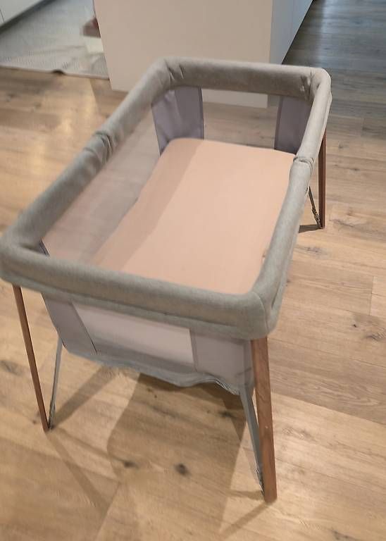 Betten: Reisebett Maxi Cosi Iris Essential Grey
CHF – Gebraucht aus Uitikon Waldegg von meier000 2
