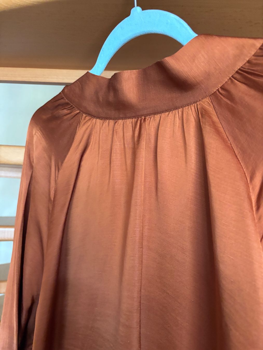 Kleider: ARKET KLEID AUS VISCOSE UND LEINEN – Neu (gemäss Beschreibung) aus Zürich von STYLEHAUS 4