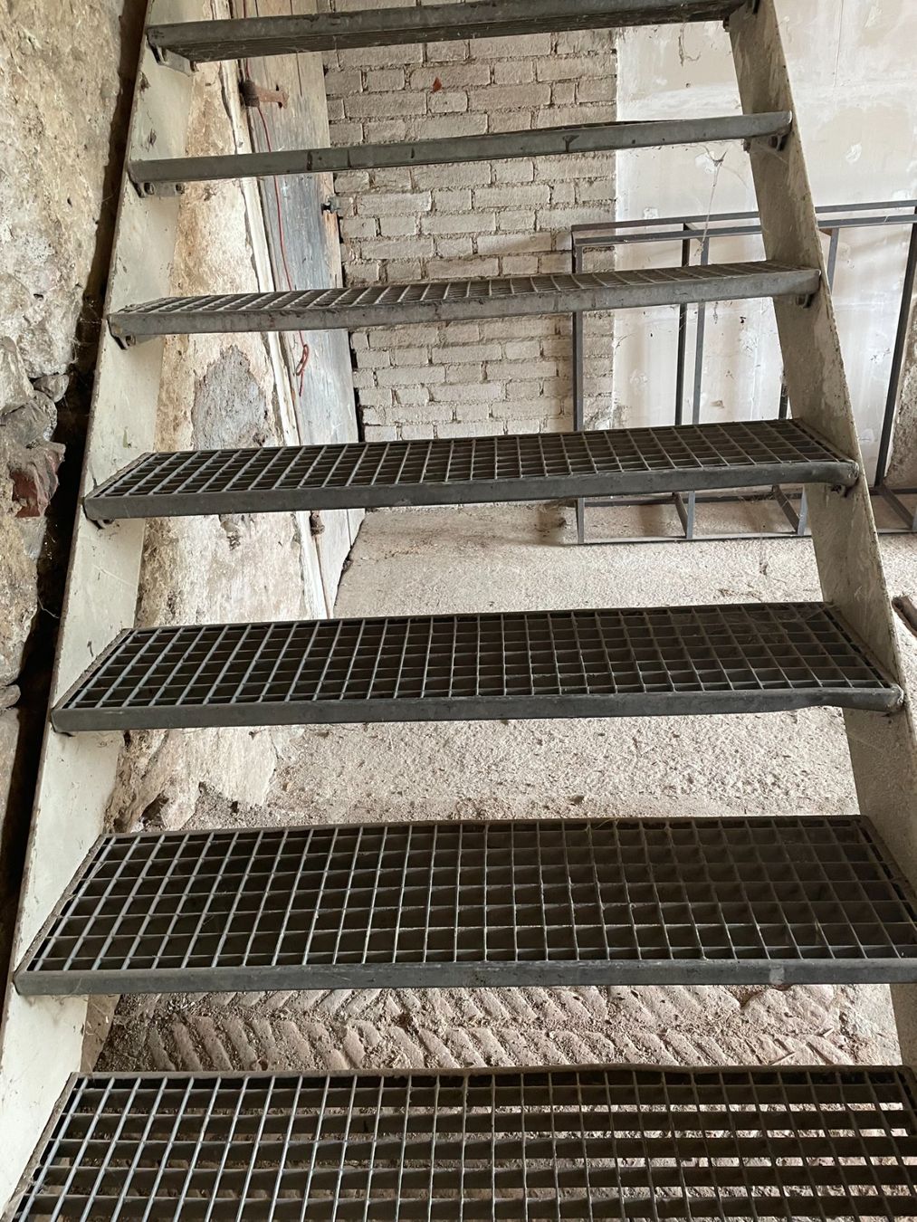 Scale: Metall - Treppe – Usato da Niederweningen venduto da mirabet 2
