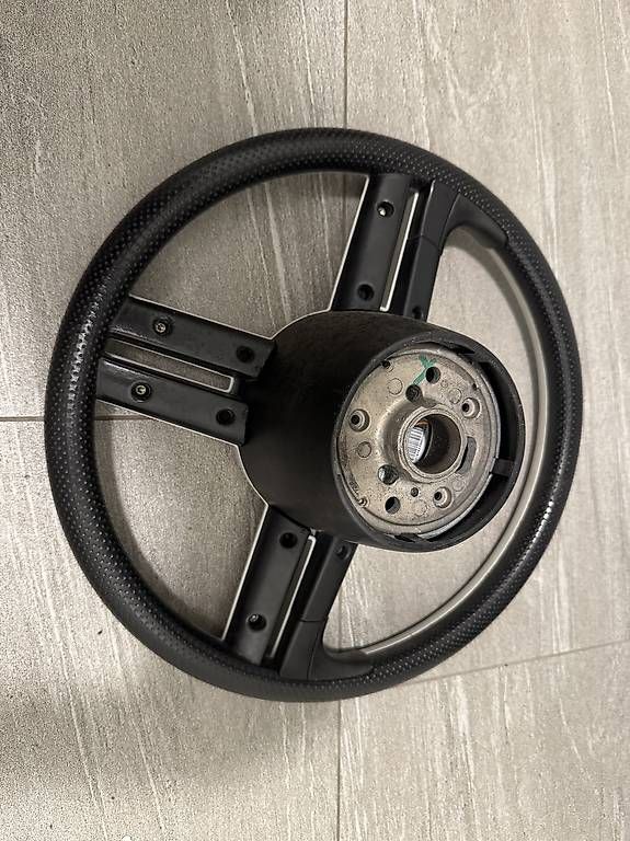 Tutti pezzi di ricambio auto: VW Lupo 3L Lenkrad Magnesium – Usato da Willerzell venduto da ken_8tzy 1